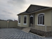 Satılır 3 otaqlı 125 m2 bağ evi Novxanı