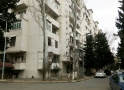 Satılır 3 otaqlı 85 m2 köhnə tikili Ukrayna dairəsi