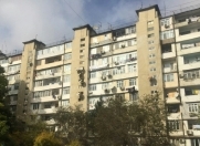 Satılır 4 otaqlı 235 m2 köhnə tikili 8 mkr