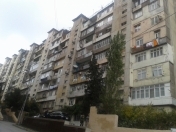 Satılır 4 otaqlı 100 m2 köhnə tikili Binəqədi r.