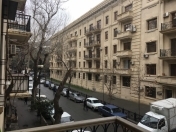 İcarəyə verilir 3 otaqlı 80 m2 köhnə tikili Sahil m.