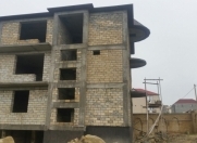 Satılır 7 otaqlı 510 m2 həyət evi Badamdar