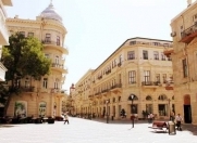 İcarəyə verilir 3 otaqlı 85 m2 köhnə tikili Sahil m.