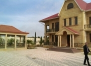 Satılır 7 otaqlı 400 m2 bağ evi Şüvəlan