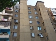 Satılır 2 otaqlı 56 m2 köhnə tikili Həzi Aslanov
