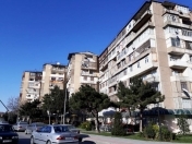 Satılır 4 otaqlı 120 m2 köhnə tikili 9 mkr