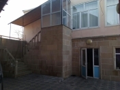 Satılır 8 otaqlı 350 m2 həyət evi Maştağa