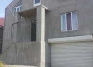 Satılır 5 otaqlı 300 m2 həyət evi Ramana