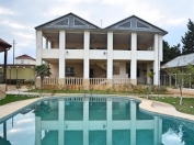 Satılır 7 otaqlı 300 m2 bağ evi Novxanı