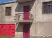 Satılır 5 otaqlı 180 m2 həyət evi Binə