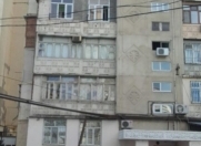 Satılır 3 otaqlı 80 m2 köhnə tikili 8 mkr