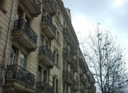 İcarəyə verilir 4 otaqlı 310 m2 ofis Nəsimi r.