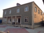 Satılır 7 otaqlı 360 m2 həyət evi Saray
