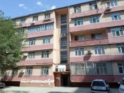 Satılır 2 otaqlı 70 m2 köhnə tikili Ayna Sultanova heykəli