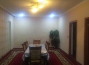 Satılır 8 otaqlı 180 m2 həyət evi Əhmədli