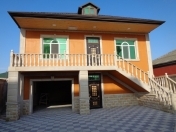 Satılır 8 otaqlı 300 m2 həyət evi Zabrat 1