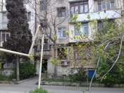 Satılır 2 otaqlı 48 m2 köhnə tikili 5 mkr