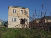 Satılır 5 otaqlı 160 m2 həyət evi Saray