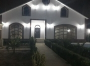 Satılır 4 otaqlı 200 m2 həyət evi Mərdəkan