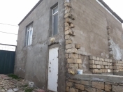 Satılır 2 otaqlı 140 m2 həyət evi Binəqədi