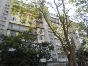 Satılır 3 otaqlı 85 m2 köhnə tikili Ayna Sultanova heykəli