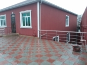 Satılır 8 otaqlı 230 m2 həyət evi Bakıxanov