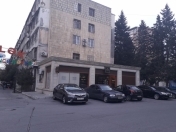 Satılır 4 otaqlı 250 m2 obyekt Nərimanov r.