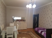 Satılır 2 otaqlı 78 m2 yeni tikili İnşaatçılar m.