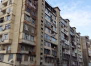 Satılır 2 otaqlı 40 m2 köhnə tikili Ukrayna dairəsi