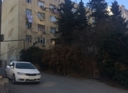 Satılır 1 otaqlı 2 m2 köhnə tikili Elmlər Akademiyası m.