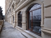 Satılır 2 otaqlı 46 m2 obyekt Hüseyn Cavid parkı