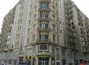 İcarəyə verilir 4 otaqlı 200 m2 yeni tikili Molokan bağı