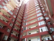 Satılır 3 otaqlı 60 m2 yeni tikili İnşaatçılar m.