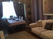 Satılır 3 otaqlı 100 m2 köhnə tikili Ayna Sultanova heykəli