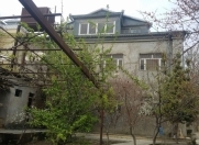 Satılır 8 otaqlı 900 m2 həyət evi Həzi Aslanov
