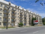 İcarəyə verilir 3 otaqlı 100 m2 köhnə tikili Nəriman Nərimanov m.