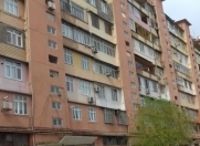 Satılır 4 otaqlı 101 m2 köhnə tikili Xırdalan