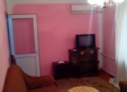 Satılır 1 otaqlı 30 m2 köhnə tikili 8 km