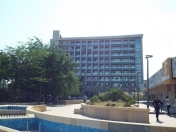 Satılır 2 otaqlı 65 m2 köhnə tikili Gənclik m.