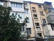 Satılır 2 otaqlı 38 m2 köhnə tikili 3 mkr