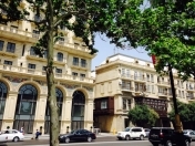 Satılır 2 otaqlı 45 m2 köhnə tikili Azneft meydanı