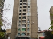 Satılır 3 otaqlı 60 m2 köhnə tikili Xalqlar Dostluğu m.