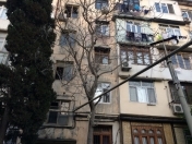 Satılır 2 otaqlı 48 m2 köhnə tikili 5 mkr