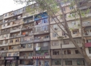 İcarəyə verilir 3 otaqlı 80 m2 köhnə tikili İnşaatçılar m.