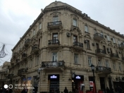 İcarəyə verilir 2 otaqlı 26 m2 köhnə tikili Park Bulvar
