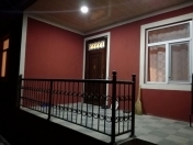 İcarəyə verilir 3 otaqlı 95 m2 həyət evi Babək Plaza