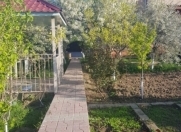 Satılır 6 otaqlı 450 m2 həyət evi Novxanı