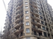 Satılır 4 otaqlı 215 m2 yeni tikili Nizami m.