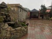 İcarəyə verilir 6 otaqlı 500 m2 obyekt Qaraçuxur