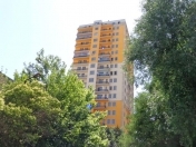 Satılır 3 otaqlı 130 m2 yeni tikili Gənclik m.